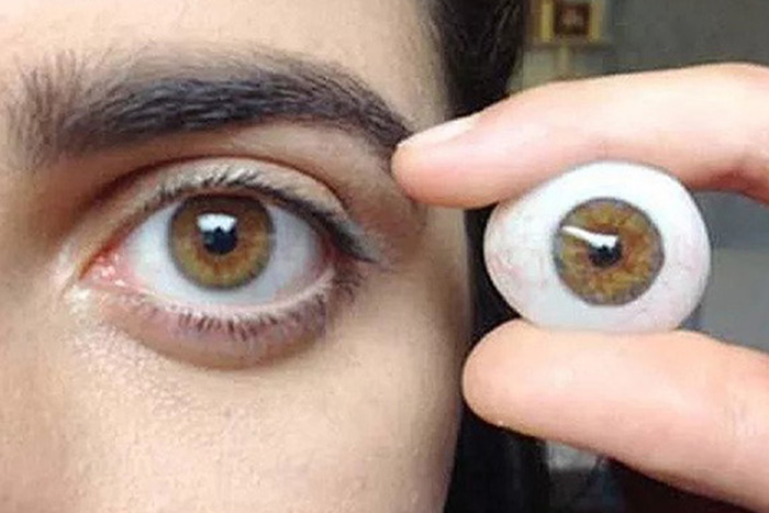 Crystal Artificial Eye